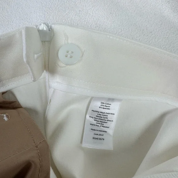 Talbots Cream Chatham Ankle Pants, NWT - Picture 3 of 4